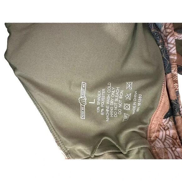 Feed Me Fight Me Women's Cross Back Golden‎ Sage Keyhole Sport Bra Size Large - Picture 5 of 5